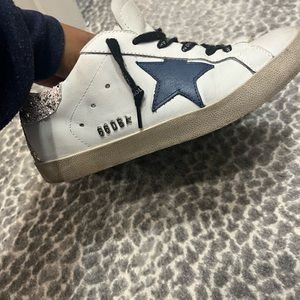 Super cute star sneakers!